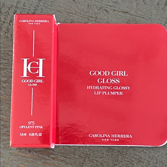 Carolina Herrera Bundle-NWT - Picture 3 of 15